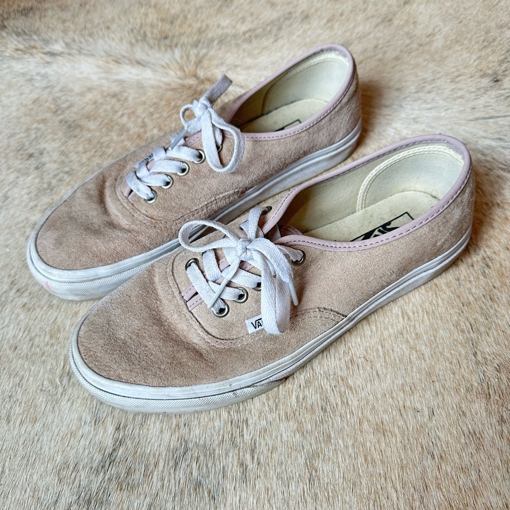 Vans Suede Sneakers in Beige
